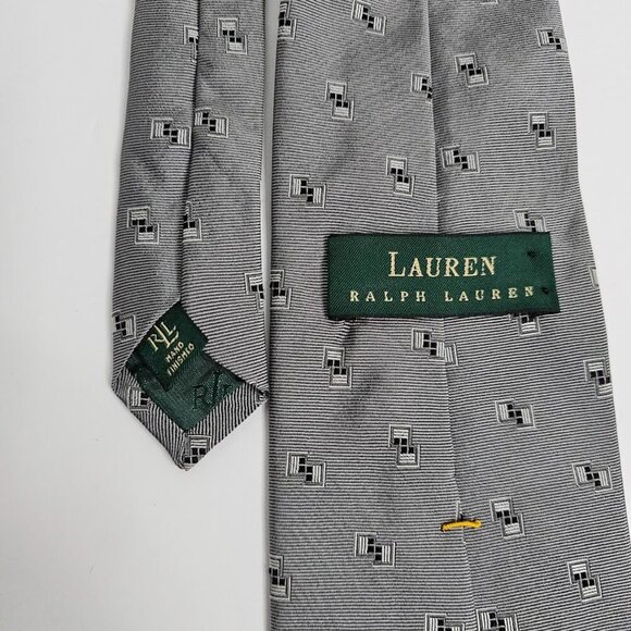 LAUREN RALPH LAUREN 100% Silk Tie Necktie GRAY with SILVER BLACK Geometric 57" - Picture 4 of 6